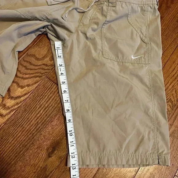 Nike Shorts Sz M((10-12) - Picture 3 of 4